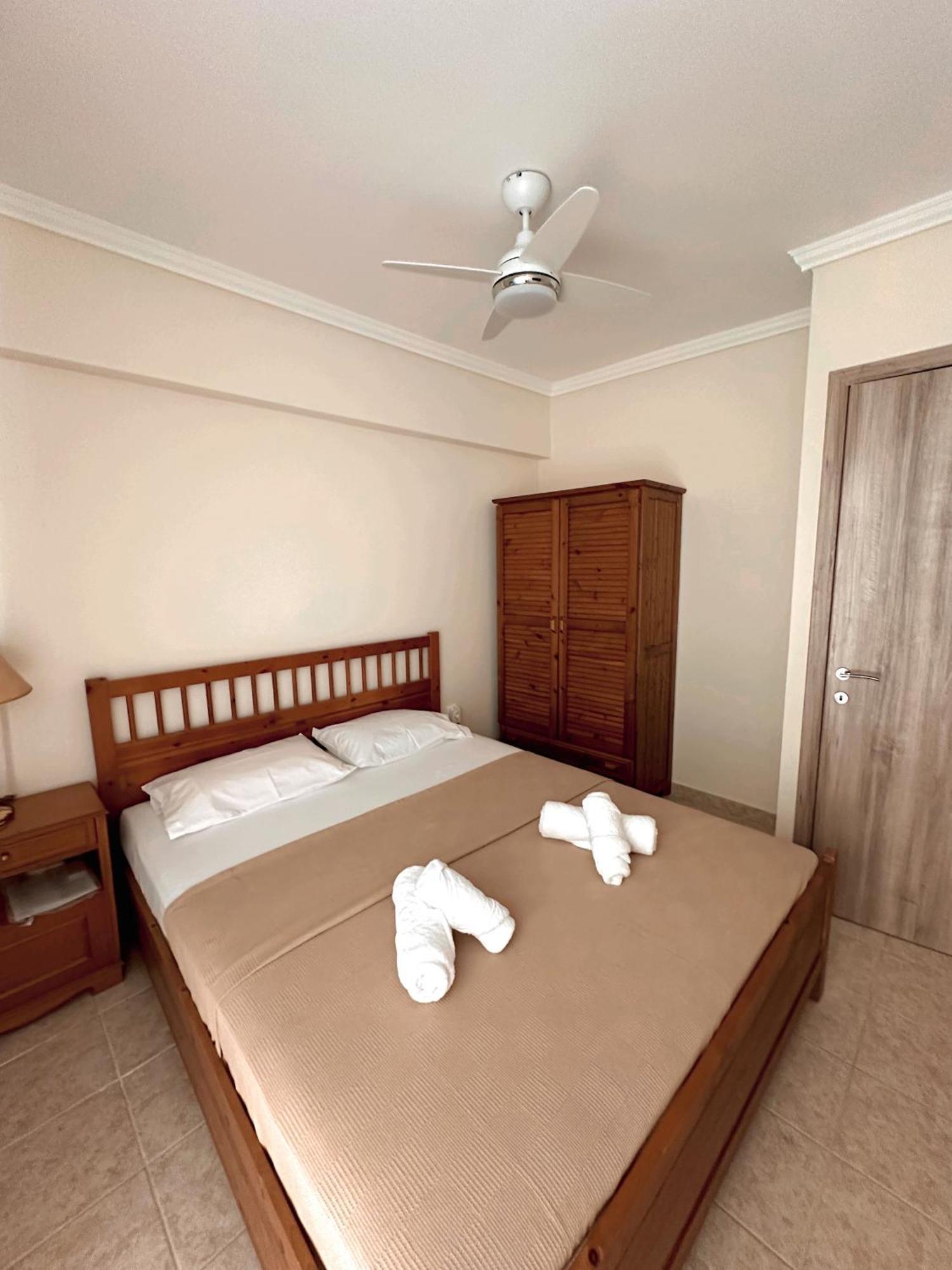 Diara Apartment Nea Iraklia Ngoại thất bức ảnh